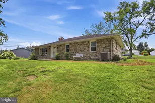 360 N Nyes Rd, Harrisburg, PA 17112 - Photo 4