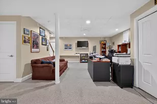 506 W Caracas Ave, Hershey, PA 17033 - Photo 40