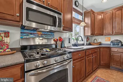 506 W Caracas Avenue, Hershey, PA 17033 - Photo 14