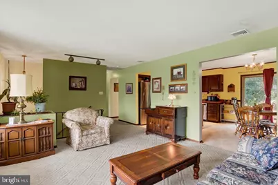 211 Hanshue Street, Harrisburg, PA 17113 - Photo 4