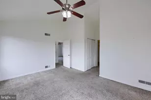 1091 Country Hill Dr, Harrisburg, PA 17111 - Photo 16