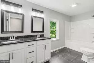 208 Pearl St, Millersburg, PA 17061 - Photo 12