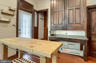 1931 N 2nd St, Harrisburg, PA 17102 - Photo 6