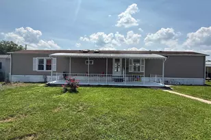 8 Hillcrest Dr, Hershey, PA 17033 - Photo 1