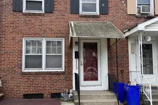2249 Adrian St, Harrisburg, PA 17104 - Photo 2