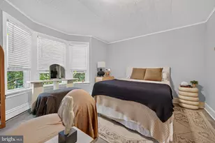 325 Park Ave, Hershey, PA 17033 - Photo 18