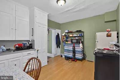 325 Park Avenue, Hershey, PA 17033 - Photo 6