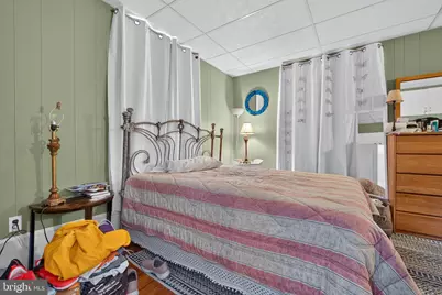 325 Park Avenue, Hershey, PA 17033 - Photo 10