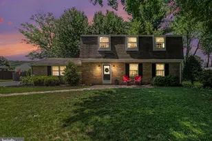 328 Harvey Rd, Hershey, PA 17033 - Photo 2