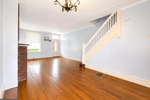 2172 Brookwood St, Harrisburg, PA 17104 - Photo 2