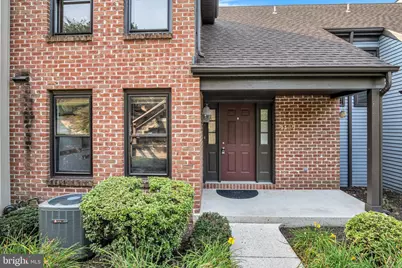 1127 Wicklow Court, Hummelstown, PA 17036 - Photo 4