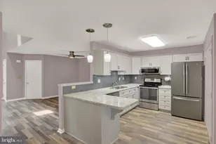 7284 Huntingdon St, Harrisburg, PA 17111 - Photo 6