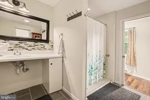 3403 N 2nd St, Harrisburg, PA 17110 - Photo 14