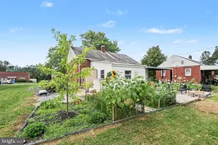 6410 Clearfield St, Harrisburg, PA 17111 - Photo 26
