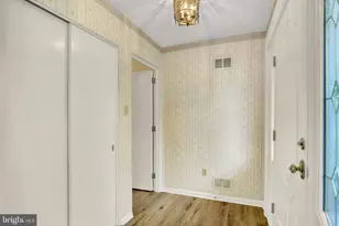 4323 Long Dr, Harrisburg, PA 17112 - Photo 8