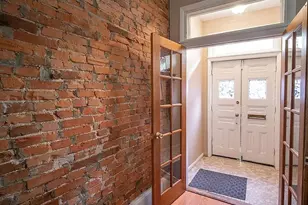1726 Penn St, Harrisburg, PA 17102 - Photo 2