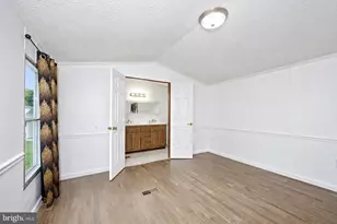 327 Caravan Ct, Middletown, PA 17057 - Photo 10