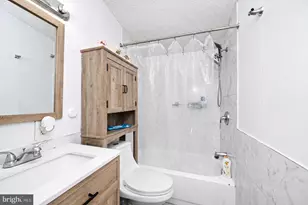 327 Caravan Ct, Middletown, PA 17057 - Photo 16
