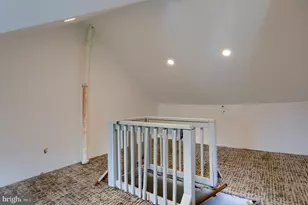 429 S 14th St, Harrisburg, PA 17104 - Photo 38