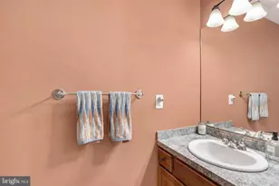 431 Waverly Woods Dr, Harrisburg, PA 17110 - Photo 32