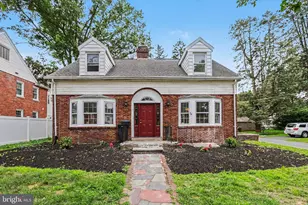 305 Montrose St, Harrisburg, PA 17110 - Photo 2