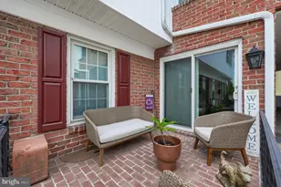 430 W Chocolate Ave, Hershey, PA 17033 - Photo 22