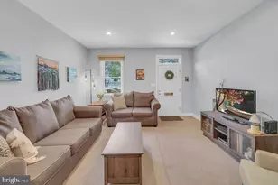621 S Front St, Harrisburg, PA 17104 - Photo 10