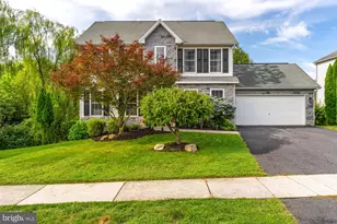 1863 Bradley Dr, Harrisburg, PA 17110 - Photo 2