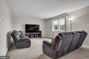 7894 Manor Dr, Harrisburg, PA 17112 - Photo 2