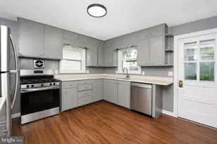 1425 Harding Ave, Hershey, PA 17033 - Photo 6