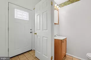 685 S 82nd St, Harrisburg, PA 17111 - Photo 4