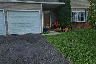 628 Sweetbriar Dr, Harrisburg, PA 17111 - Photo 48