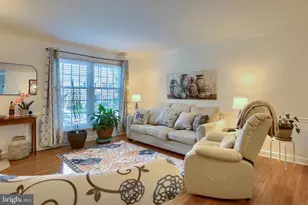 2143 St Clair Ct, Harrisburg, PA 17110 - Photo 8