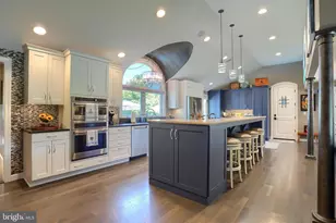 503 Maple Ave, Hershey, PA 17033 - Photo 8