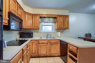 [Address not provided], Harrisburg, PA 17109 - Photo 16