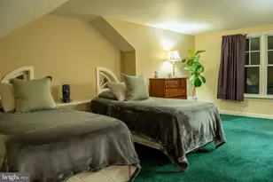 239 Elm Ave, Hershey, PA 17033 - Photo 34
