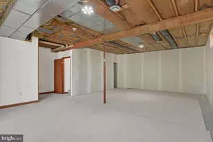 320 Regent Rd, Harrisburg, PA 17112 - Photo 24