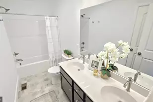2420 Hawthorne Dr, Harrisburg, PA 17110 - Photo 30