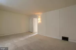 556 Race St, Harrisburg, PA 17104 - Photo 32