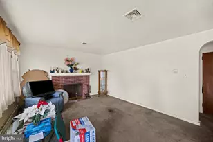 410 Clinton Rd, Harrisburg, PA 17109 - Photo 4