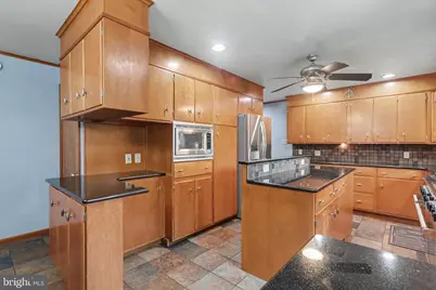 7710 Manor Drive, Harrisburg, PA 17112 - Photo 8