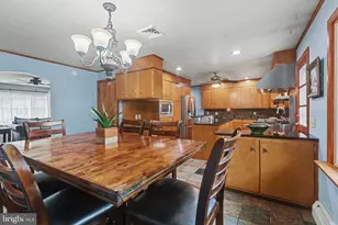 7710 Manor Dr, Harrisburg, PA 17112 - Photo 10