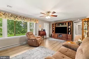 2012 Miller Rd, Hummelstown, PA 17036 - Photo 10