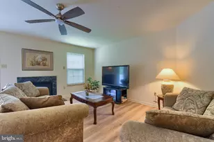 155 Peregrine Ln, Hummelstown, PA 17036 - Photo 16
