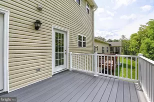 155 Peregrine Ln, Hummelstown, PA 17036 - Photo 18