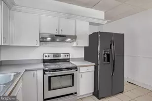 4271 N 6th St, Harrisburg, PA 17110 - Photo 12