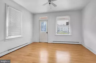 4271 N 6th St, Harrisburg, PA 17110 - Photo 8