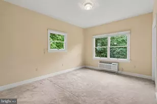 2390 Forest Hills Dr, Harrisburg, PA 17112 - Photo 32