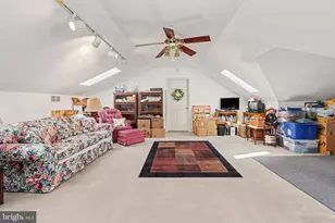 331 Eddington Ave, Harrisburg, PA 17111 - Photo 26