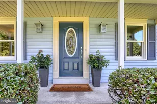 341 Dogwood Dr, Hershey, PA 17033 - Photo 2